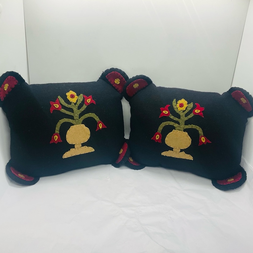 VTG 2 Folk Art/Primitive Hand Stitched Wool/Felt Black Pillows Applied Flowers